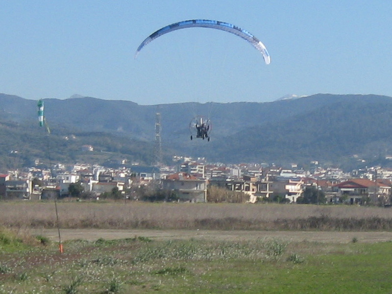 PARAMOTOR 05